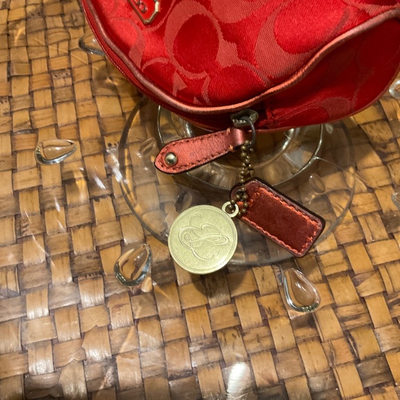 VTG COACH Rare Ltd. Ed. Red Cosmetic Case Made Exclusively For Estée Lauder 2010 - Picture 4 of 11